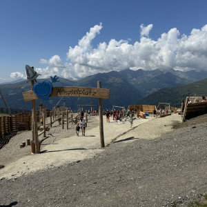 Katschis Almspielplatz - oben am Aineck