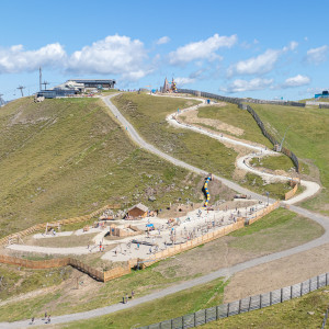 Katschis Almspielplatz - oben am Aineck