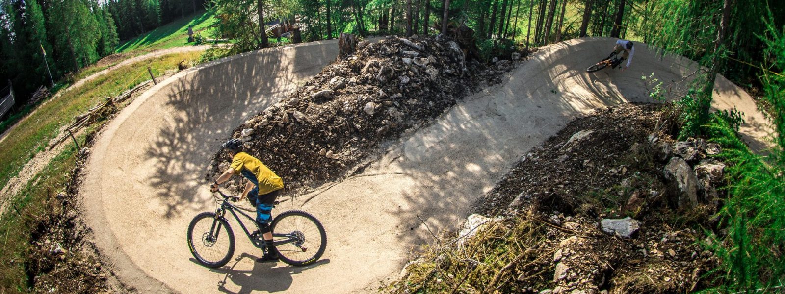 Mountainbiker am Flowtrail auf der Petzen