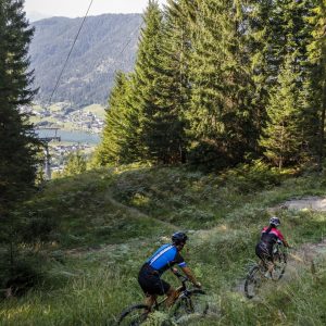 Weissensee - hinauf per Seilbahn, talwärts auf einem der drei Naturtrails