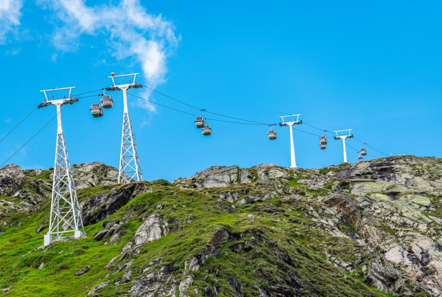 ÖFFNUNGSZEITEN – Seilbahnbetrieb am Mölltaler Gletscher:
8. Juli 2023 – Mai 2024
DETAILS   
Per Seilbahn bequem und schnell bis hinauf in hochalpine Regionen der Hohen Tauern zu gelangen – das ist am Mölltaler Gletscher…