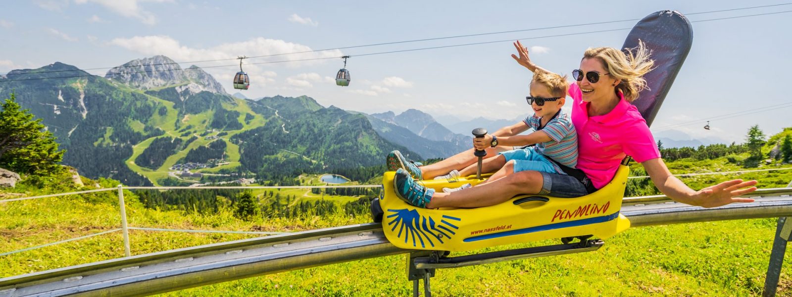 Nassfeld - die Sommerrodelbahn Pendolino beim Millennium Express bietet Spaß für die ganze Familie